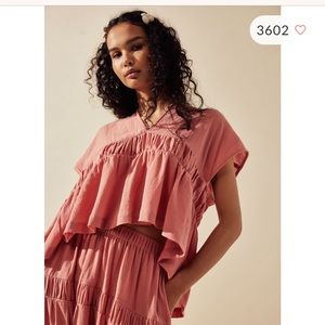 Free People On the Go set (Black) Darling for upcoming Spring/Summer!